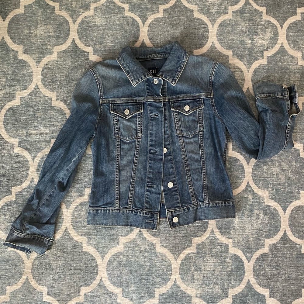 Gap vintage denim jacket size Small
